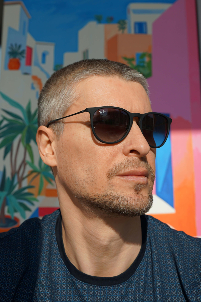 Portrait Image - Kosta Morr