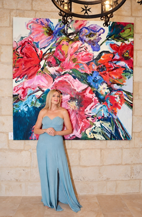 Presenting Large-Scale Painting in Malta