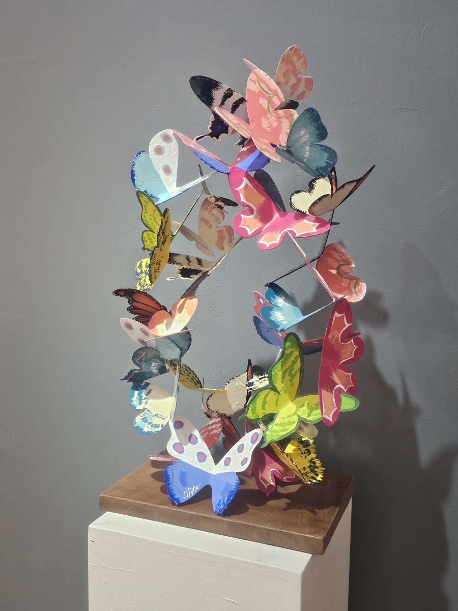 Butterflies - vertical harmony