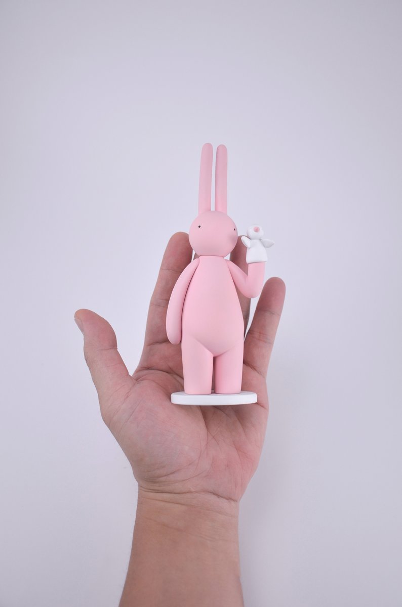 THE WORLD OF IN-JOKES #4 Pink